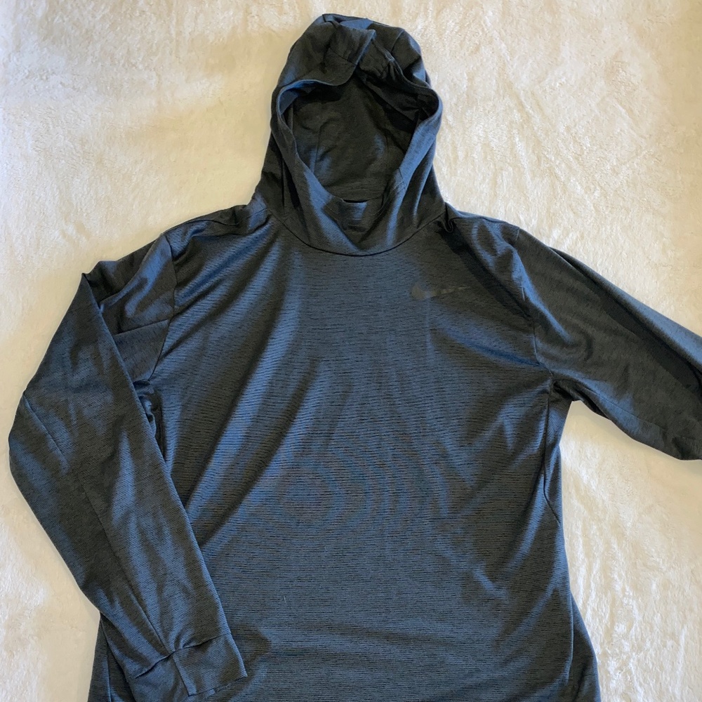 Nike Hooded Long Sleeve Shirt
